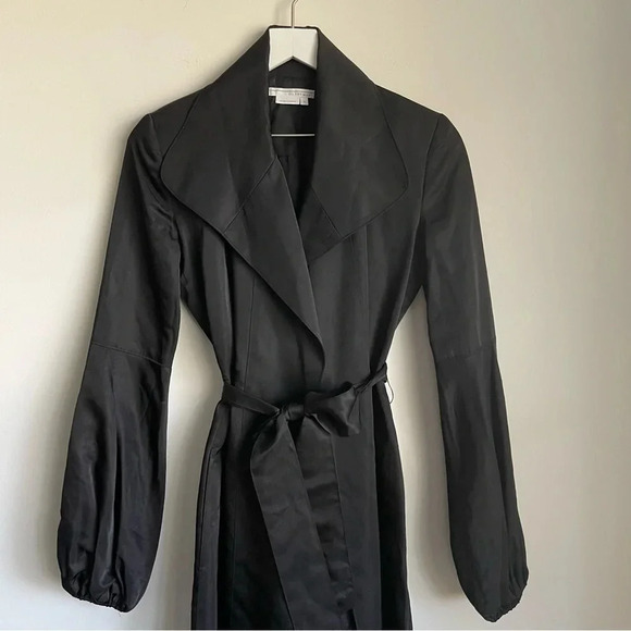 To The Max black satin open front belted trench coat size small - Picture 3 of 15